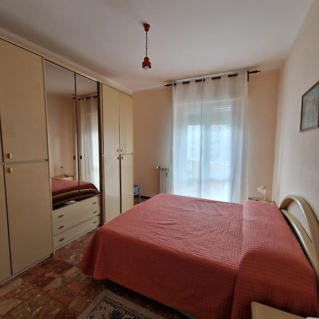 Apartmán Casa Di Andreea E Bogdan Albenga Exteriér fotografie
